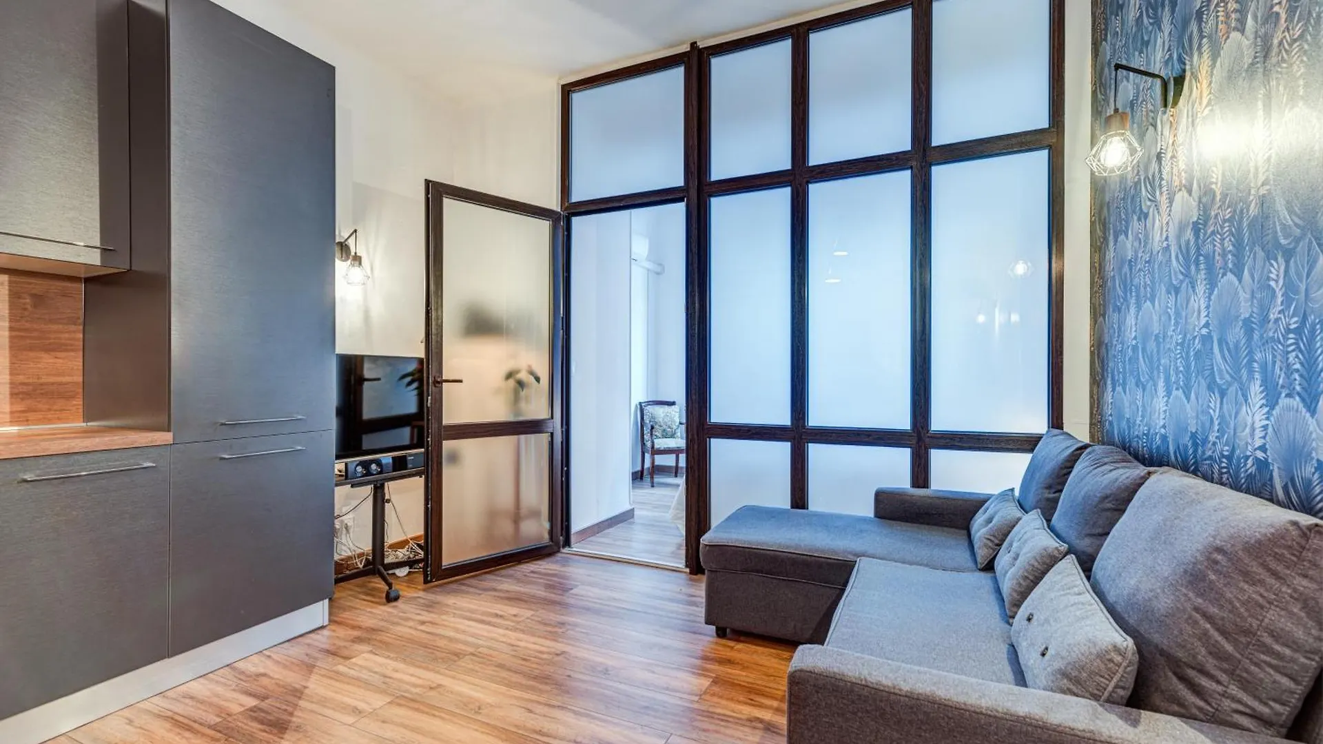 Rue De France - 2Pers, Wifi, Hyper Centre Apartment Nice France
